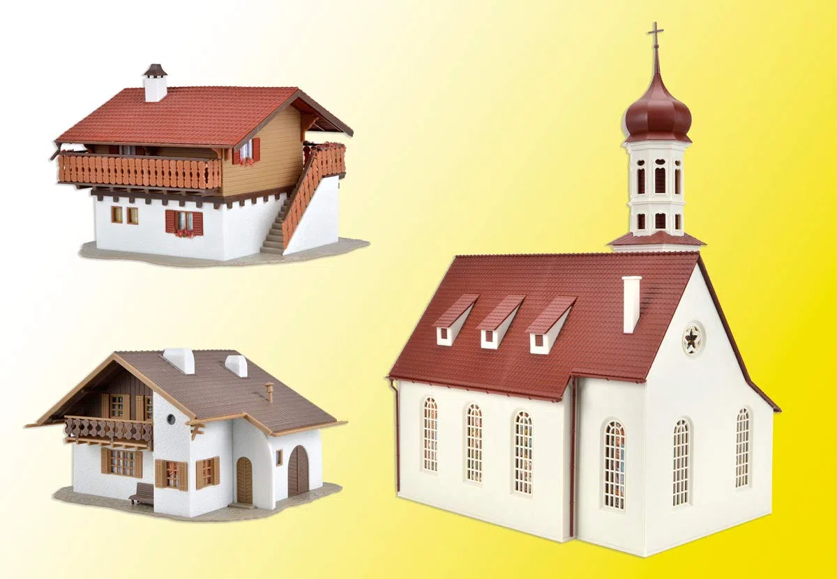 Vollmer 42080 Alpenländisches Set besteht aus Kirche und 2 Häusern