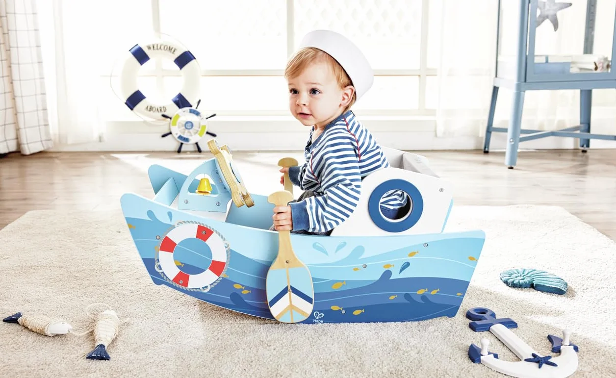 Hape Schaukelboot, fördert Balance und Motorik, mit funktionalen Ruderpaddeln und gepolstertem Sitz, Holz-Schaukelspielzeug ab 12 Monaten